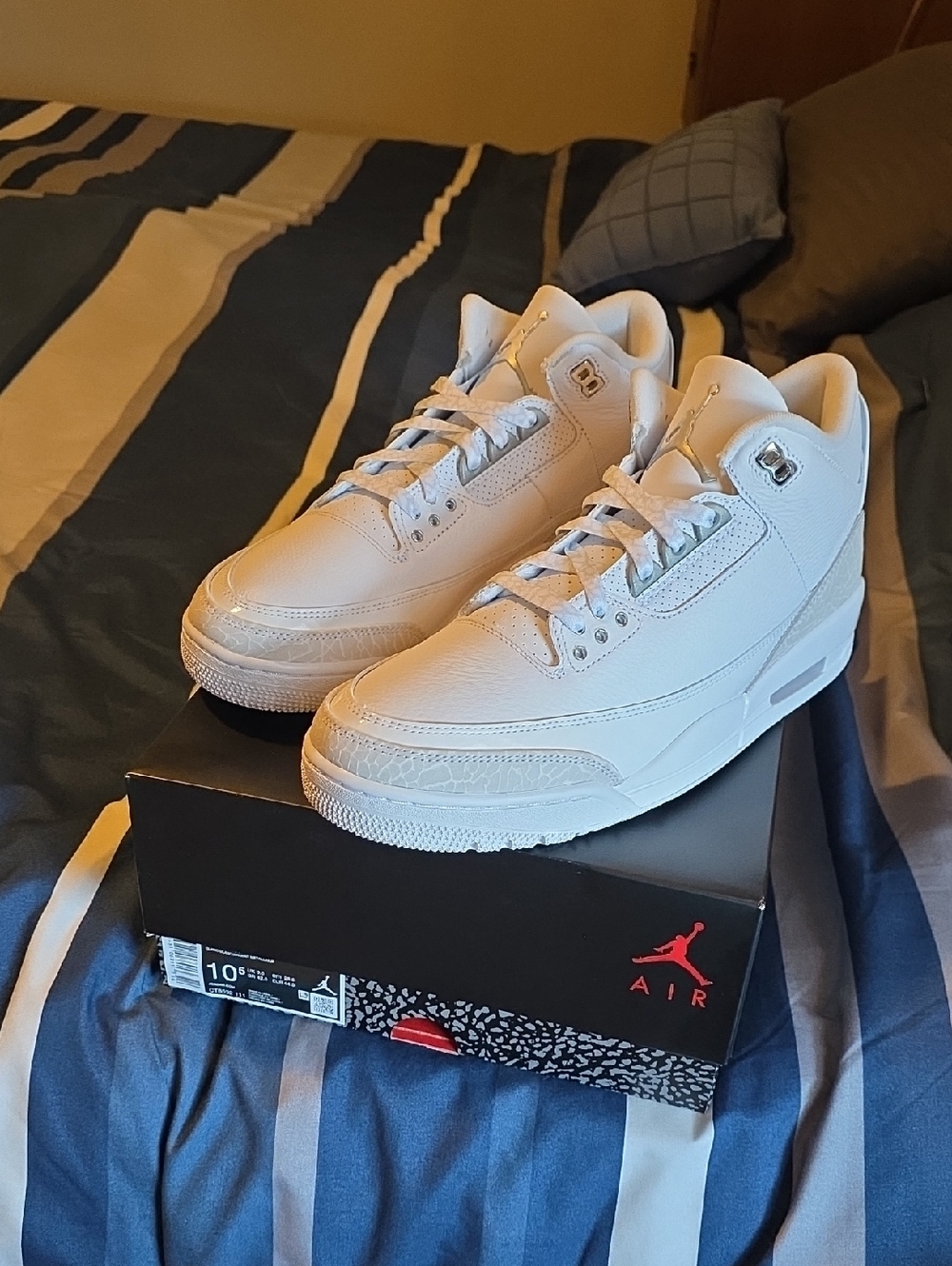 Jordan Men's White Leather Sneakers
